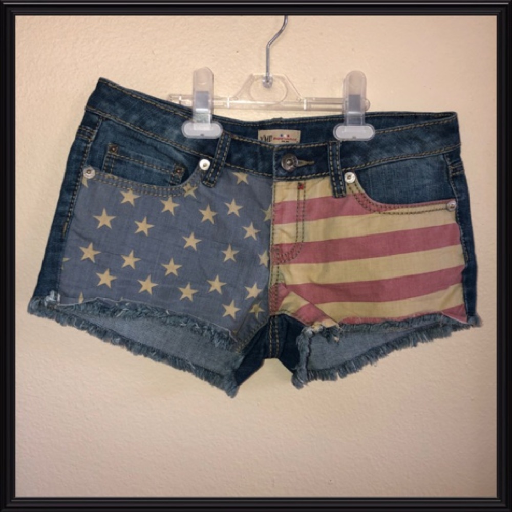 🌟 YMI American Flag Shorts